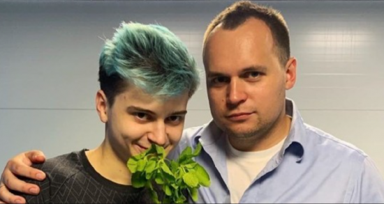 LPL晋级赛精彩回顾 Baolan一手神技震撼全场